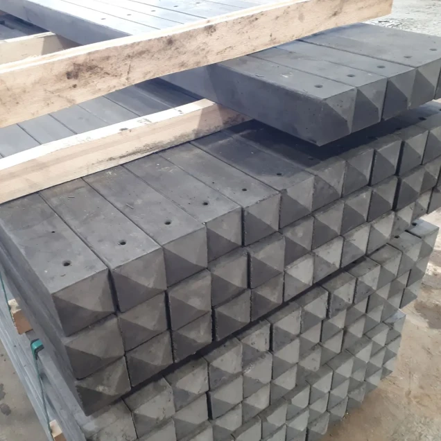 Beton hoekpaal diamantkop 85x85x2800mm (t.b.v. tuinscherm recht) [antraciet]